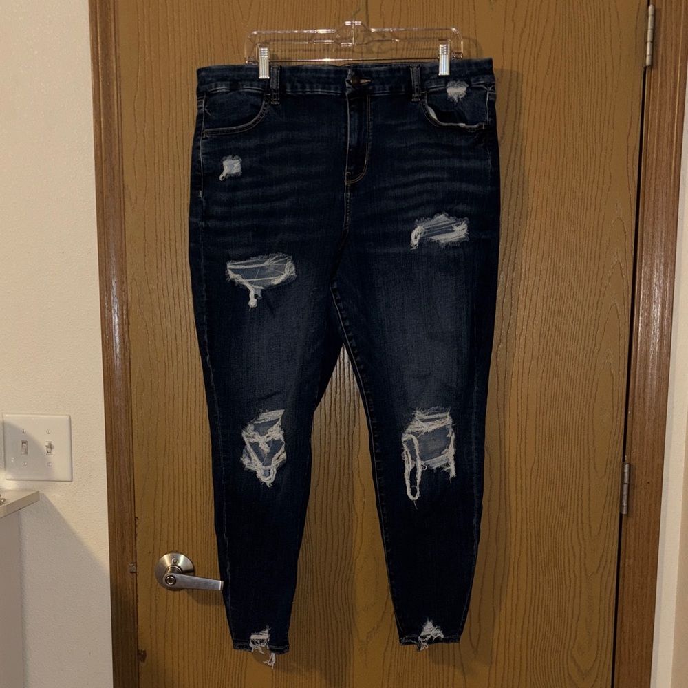 American Eagle Outfitters Dark Blue Distressed Skinny Jeans